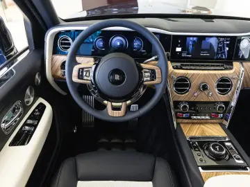 ROLLS ROYCE Cullinan Series II