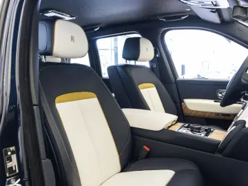 ROLLS ROYCE Cullinan Series II