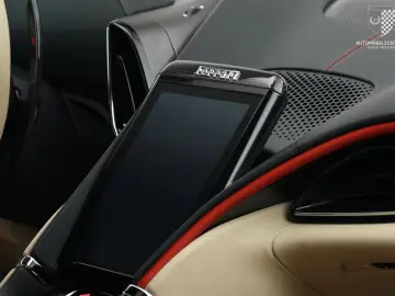 FERRARI Roma Carbon-LED 360Kam Ventilation Daytona