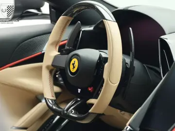 FERRARI Roma Carbon-LED 360Kam Ventilation Daytona