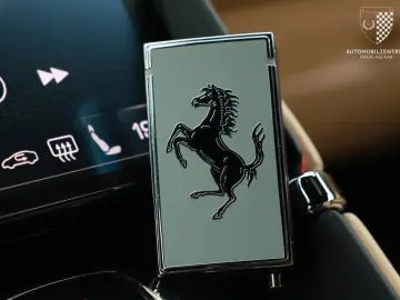 FERRARI Roma Carbon-LED 360Kam Ventilation Daytona