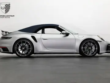 PORSCHE 992 Turbo S Cabrio InnoDrive Sportabgas Burmeste