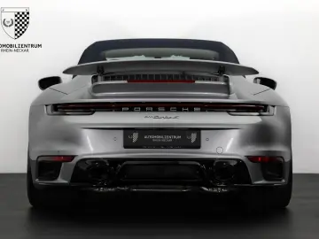 PORSCHE 992 Turbo S Cabrio InnoDrive Sportabgas Burmeste