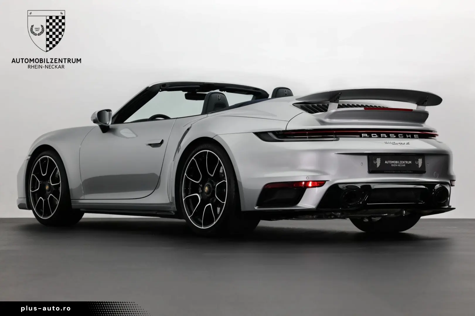 PORSCHE 992 Turbo S Cabrio InnoDrive Sportabgas Burmeste