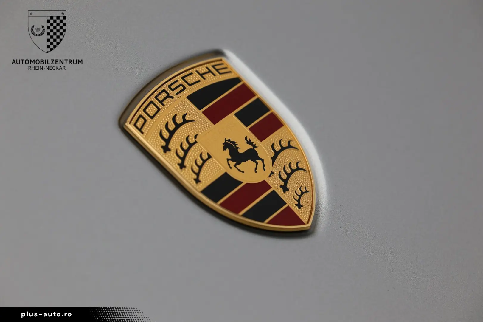 PORSCHE 992 Turbo S Cabrio InnoDrive Sportabgas Burmeste