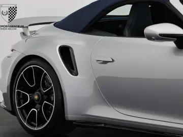 PORSCHE 992 Turbo S Cabrio InnoDrive Sportabgas Burmeste