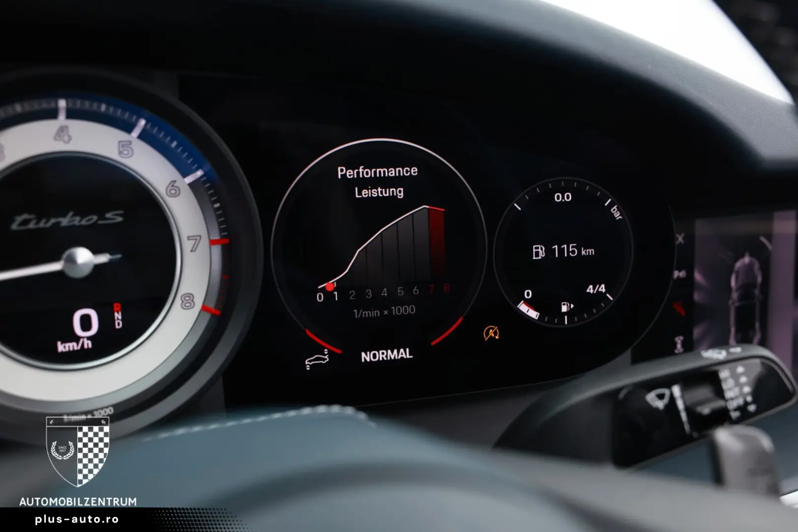 PORSCHE 992 Turbo S Cabrio InnoDrive Sportabgas Burmeste