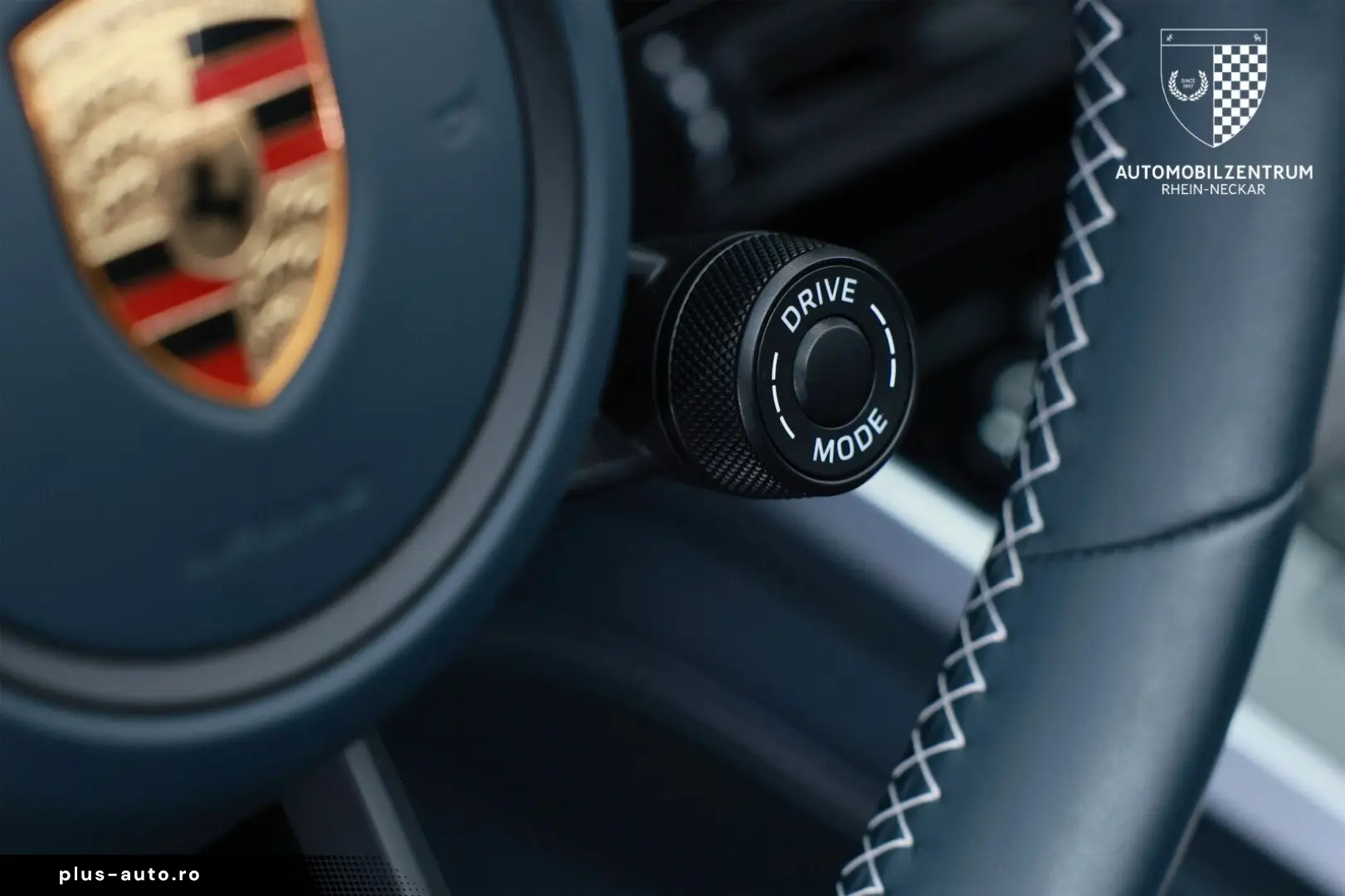 PORSCHE 992 Turbo S Cabrio InnoDrive Sportabgas Burmeste