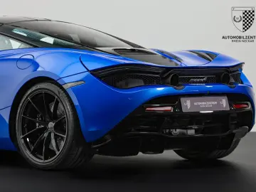 MCLAREN 720S PerformancePlus Black Stealth Carbon Sports