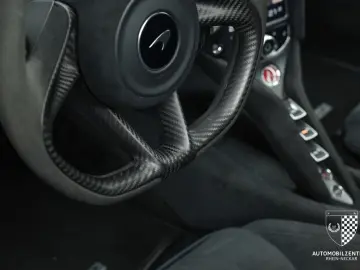 MCLAREN 720S PerformancePlus Black Stealth Carbon Sports