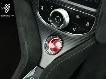 MCLAREN 720S PerformancePlus Black Stealth Carbon Sports