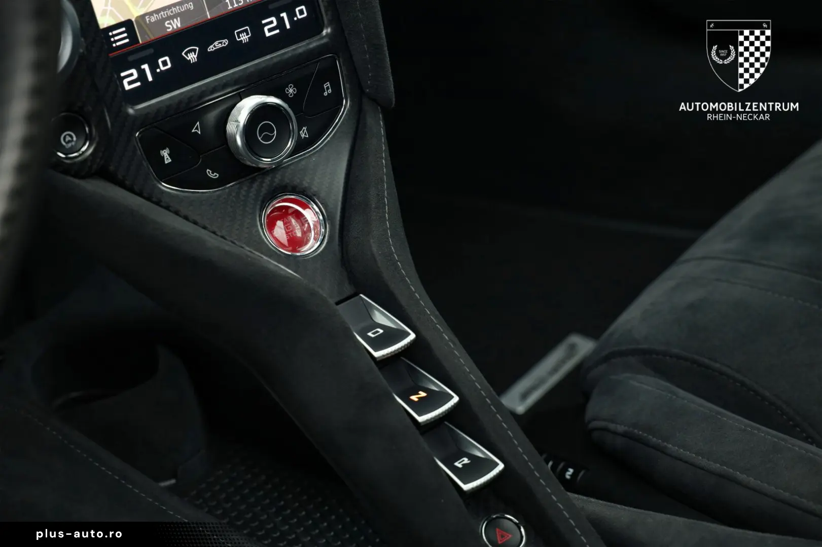 MCLAREN 720S PerformancePlus Black Stealth Carbon Sports