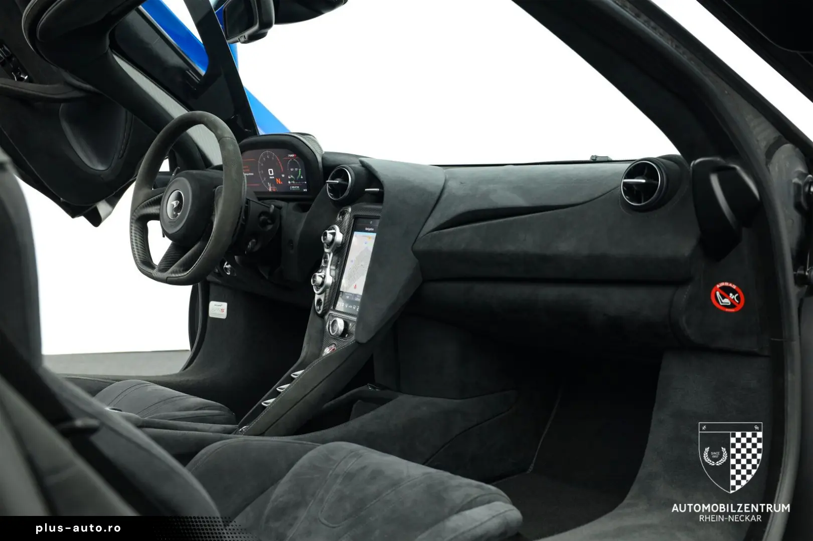 MCLAREN 720S PerformancePlus Black Stealth Carbon Sports