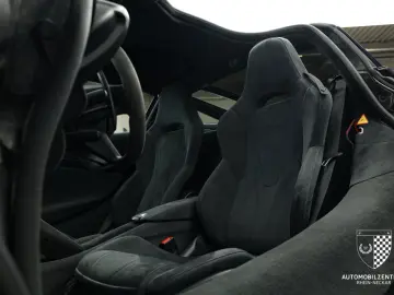 MCLAREN 720S PerformancePlus Black Stealth Carbon Sports