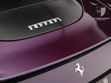 FERRARI Roma FullCarbon ViolaHongkong Passenger JBL