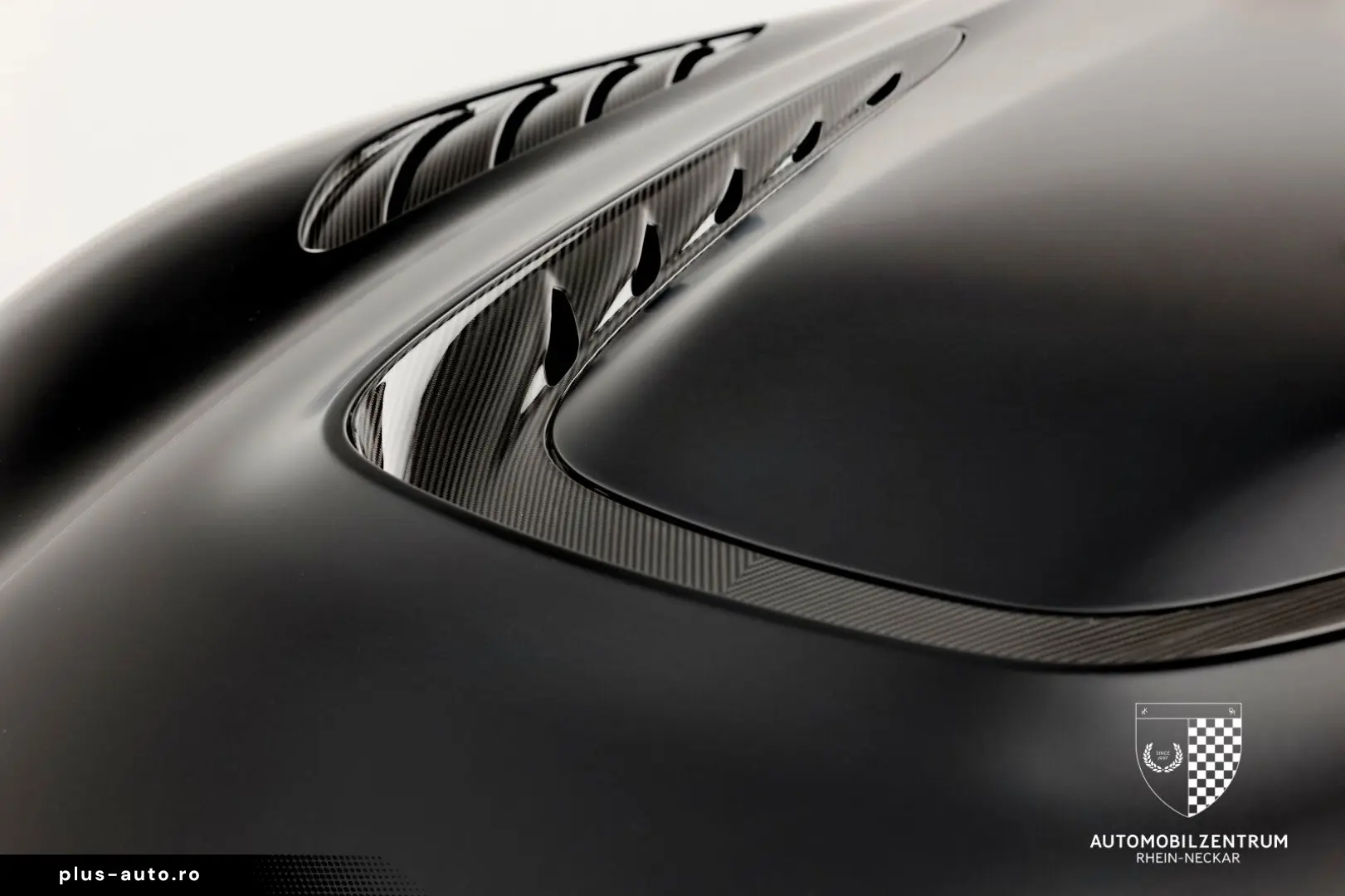 ASTON MARTIN DBS 770 Ultimate 1 of 300 FullCarbon B&O