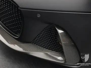 ASTON MARTIN DBS 770 Ultimate 1 of 300 FullCarbon B&O