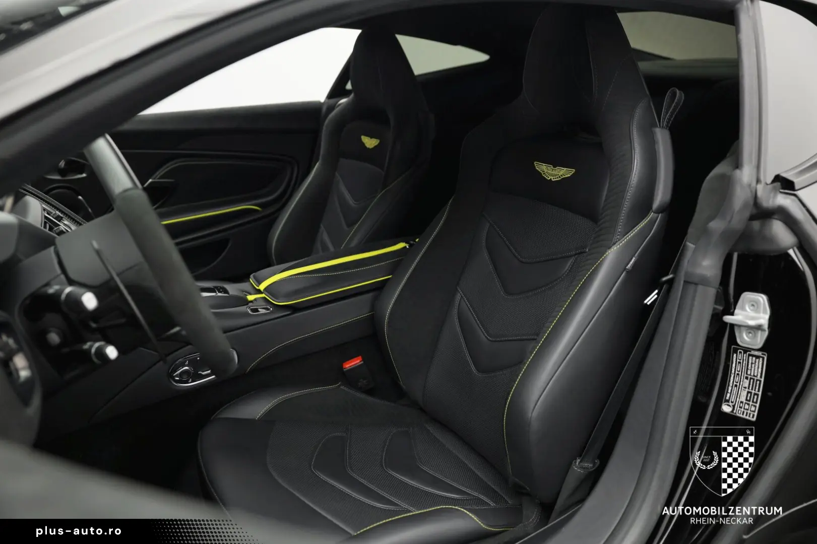 ASTON MARTIN DBS 770 Ultimate 1 of 300 FullCarbon B&O