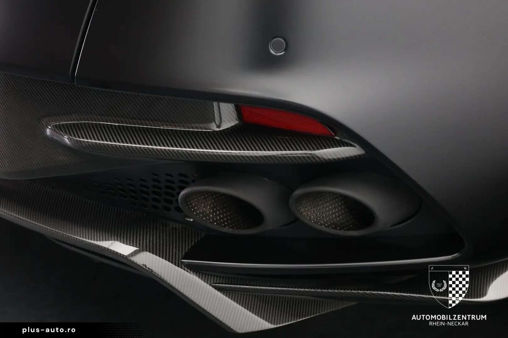 ASTON MARTIN DBS 770 Ultimate 1 of 300 FullCarbon B&O