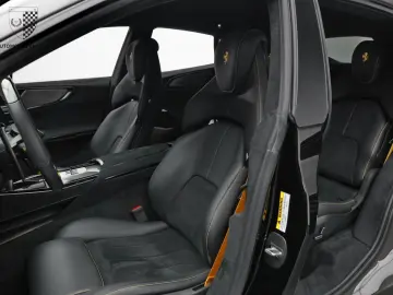 FERRARI Purosangue FullCarbon Massage Burmester PPF
