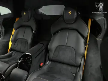 FERRARI Purosangue FullCarbon Massage Burmester PPF