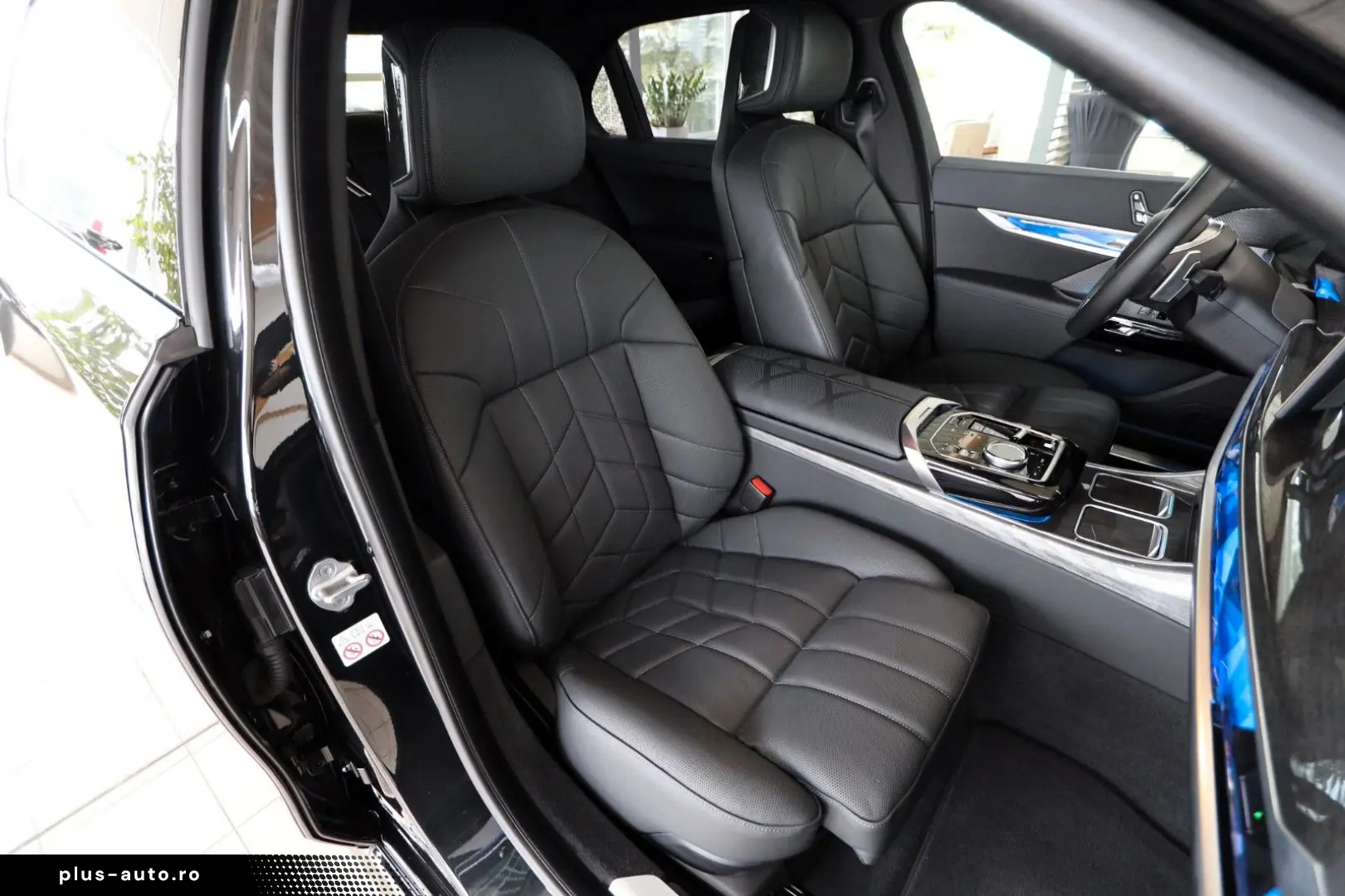 BMW 740d xDrive Massage Sitzlüftung Standheizung