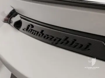 LAMBORGHINI Urus Performante FullCarbon Bang&Olufsen ADAS