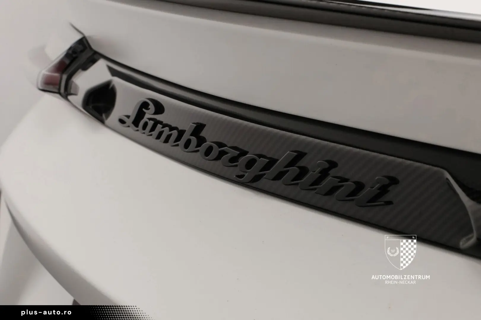 LAMBORGHINI Urus Performante FullCarbon Bang&Olufsen ADAS