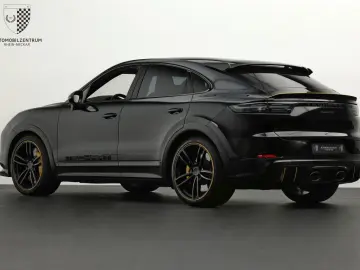 PORSCHE Cayenne Coupe Turbo GT TECHART 700PS FullCarbon