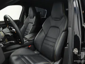 PORSCHE Cayenne Coupe Turbo GT TECHART 700PS FullCarbon