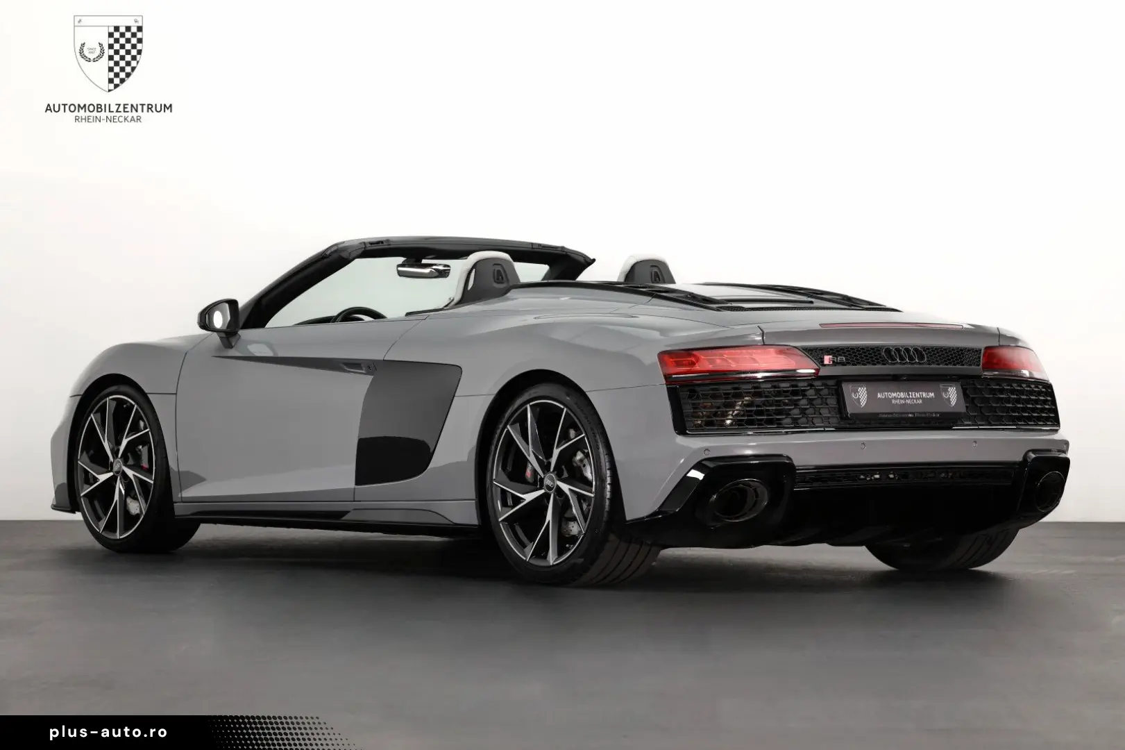 AUDI R8 Spyder Laser Carbon Feinnappa B&O Kamera