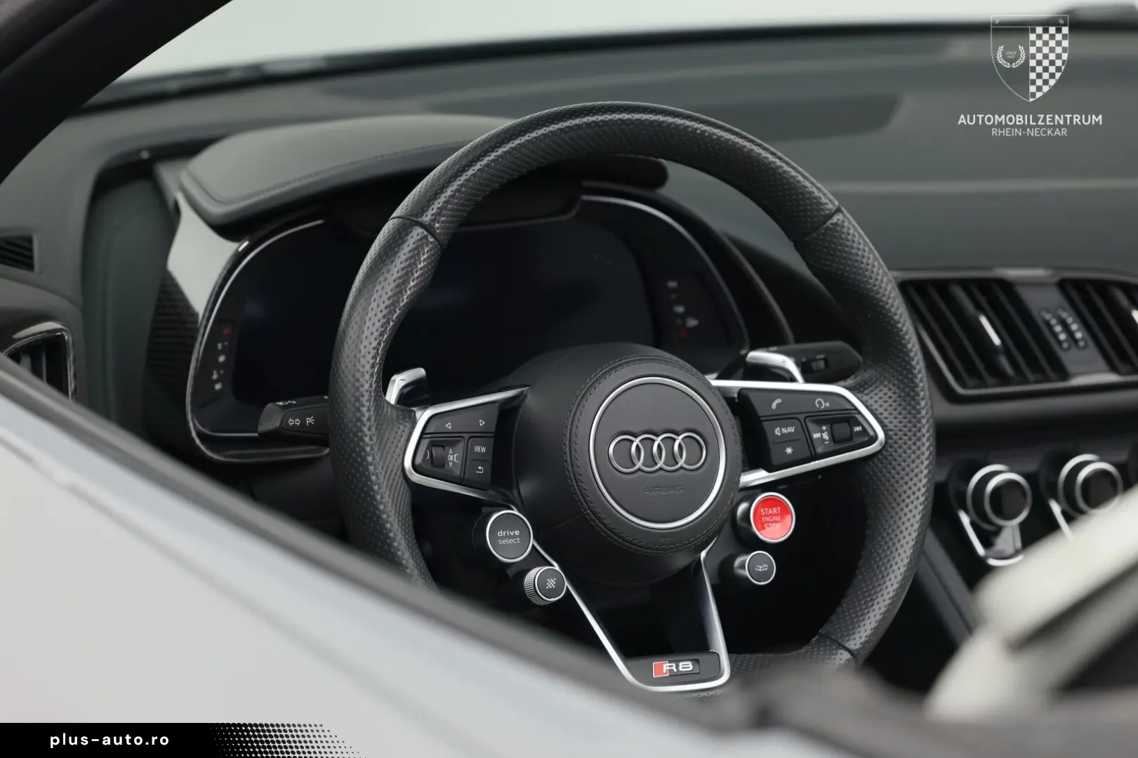 AUDI R8 Spyder Laser Carbon Feinnappa B&O Kamera