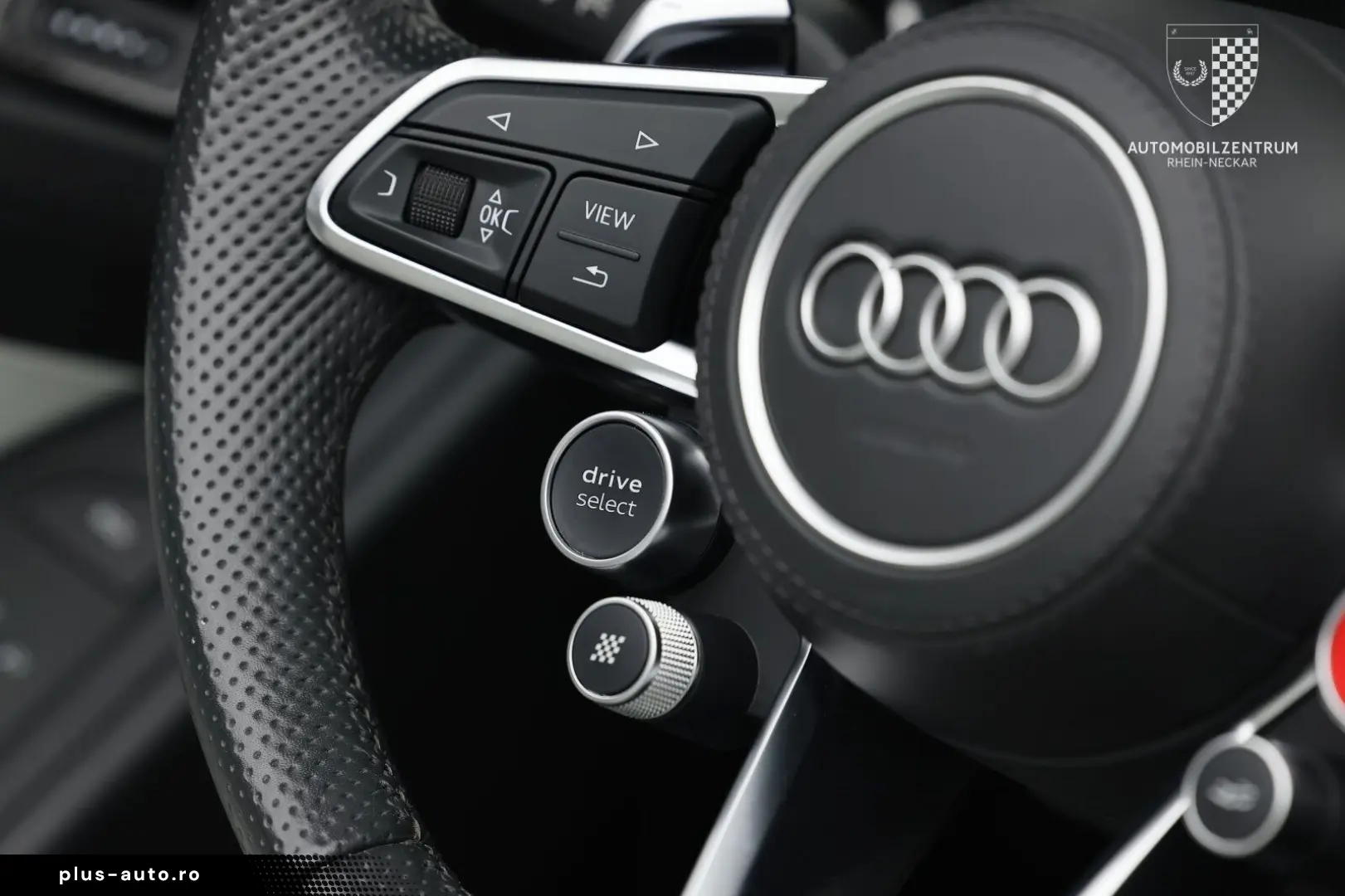 AUDI R8 Spyder Laser Carbon Feinnappa B&O Kamera