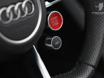 AUDI R8 Spyder Laser Carbon Feinnappa B&O Kamera