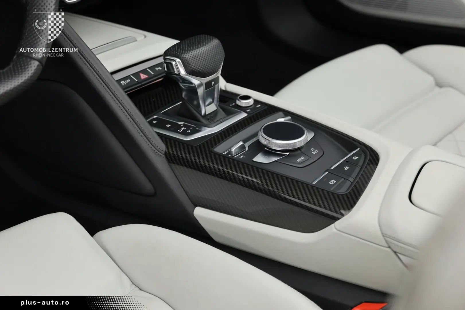 AUDI R8 Spyder Laser Carbon Feinnappa B&O Kamera