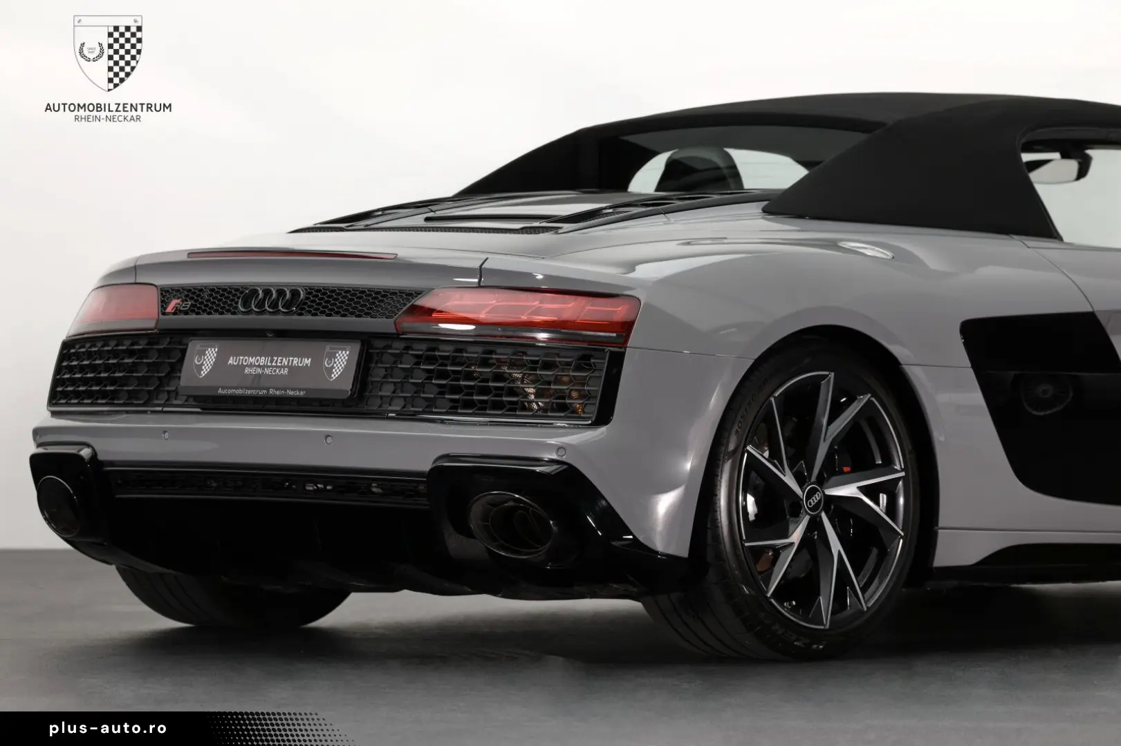 AUDI R8 Spyder Laser Carbon Feinnappa B&O Kamera