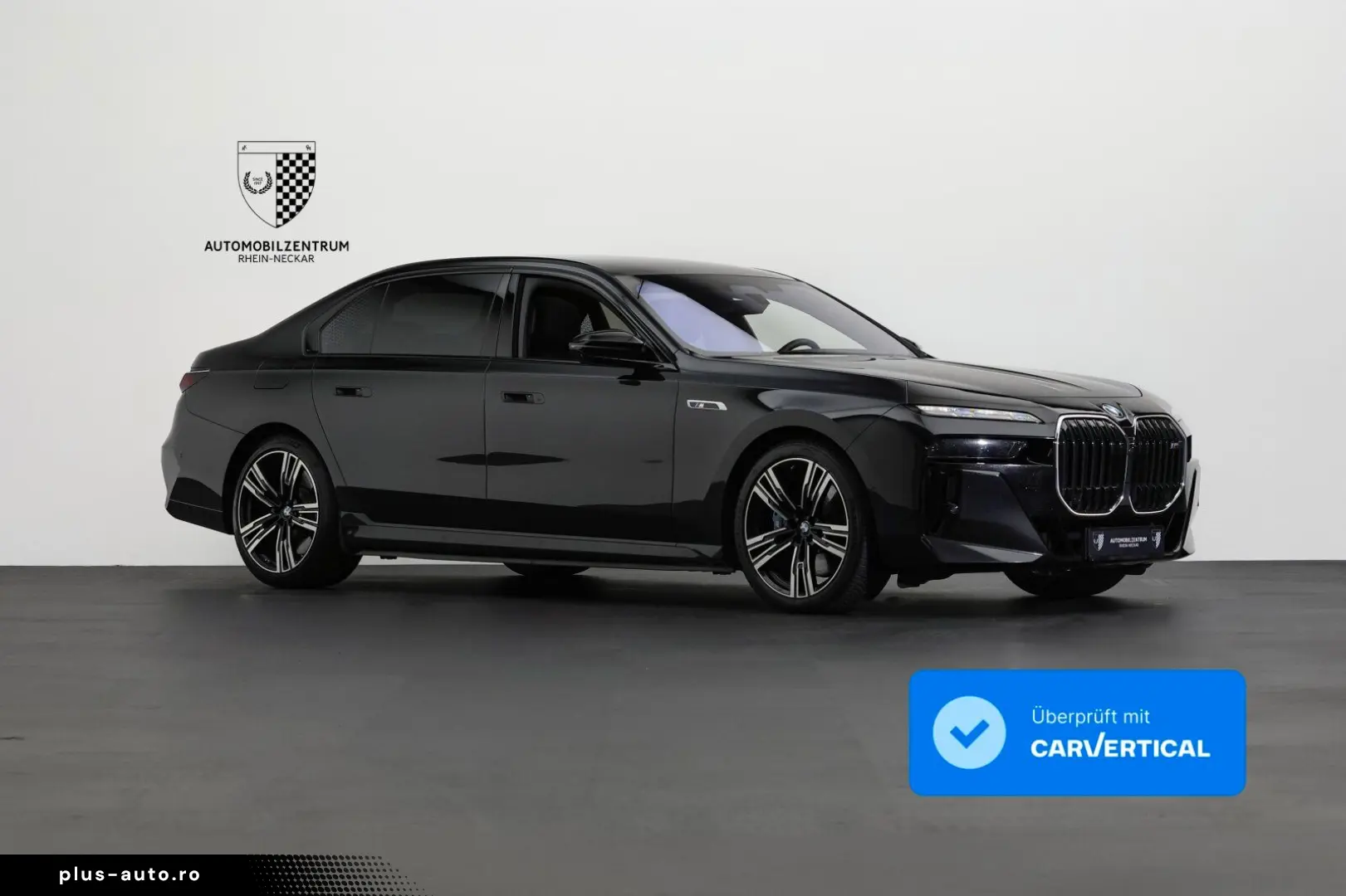 BMW M760 e xDrive Pano Innovation Komfort Iconic