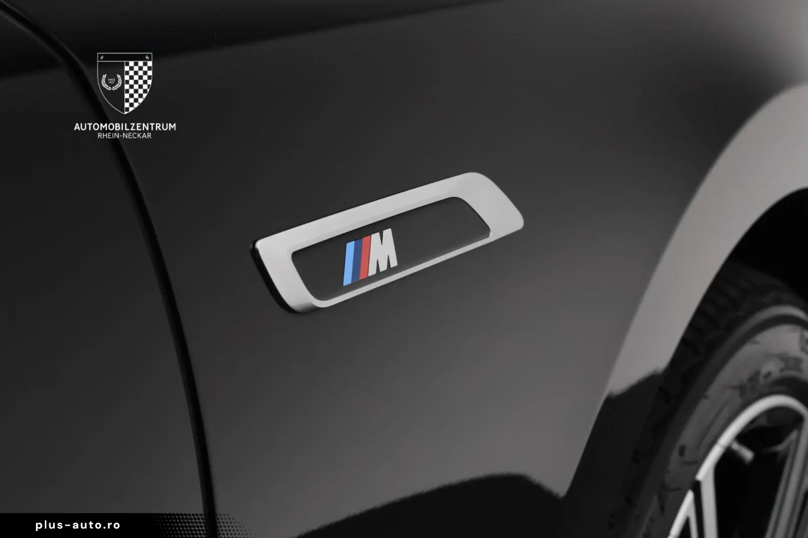 BMW M760 e xDrive Pano Innovation Komfort Iconic