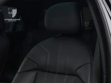 BMW M760 e xDrive Pano Innovation Komfort Iconic