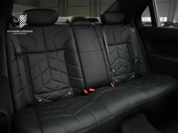 BMW M760 e xDrive Pano Innovation Komfort Iconic