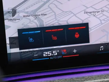 BMW M760 e xDrive Pano Innovation Komfort Iconic
