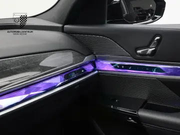 BMW M760 e xDrive Pano Innovation Komfort Iconic
