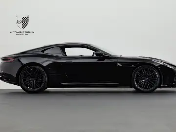 ASTON MARTIN DB12 Coupe FullCarbon Bowers&Wilkins Keramik