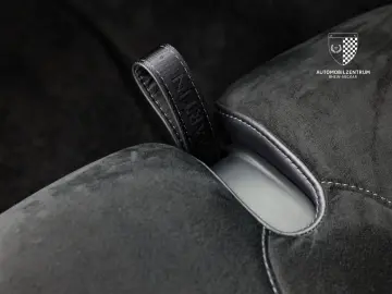 ASTON MARTIN DB12 Coupe FullCarbon Bowers&Wilkins Keramik