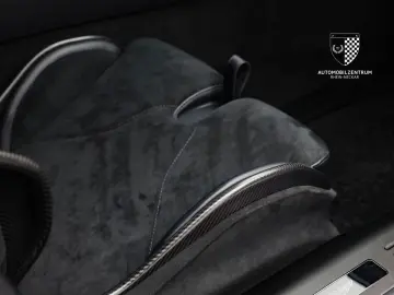 ASTON MARTIN DB12 Coupe FullCarbon Bowers&Wilkins Keramik