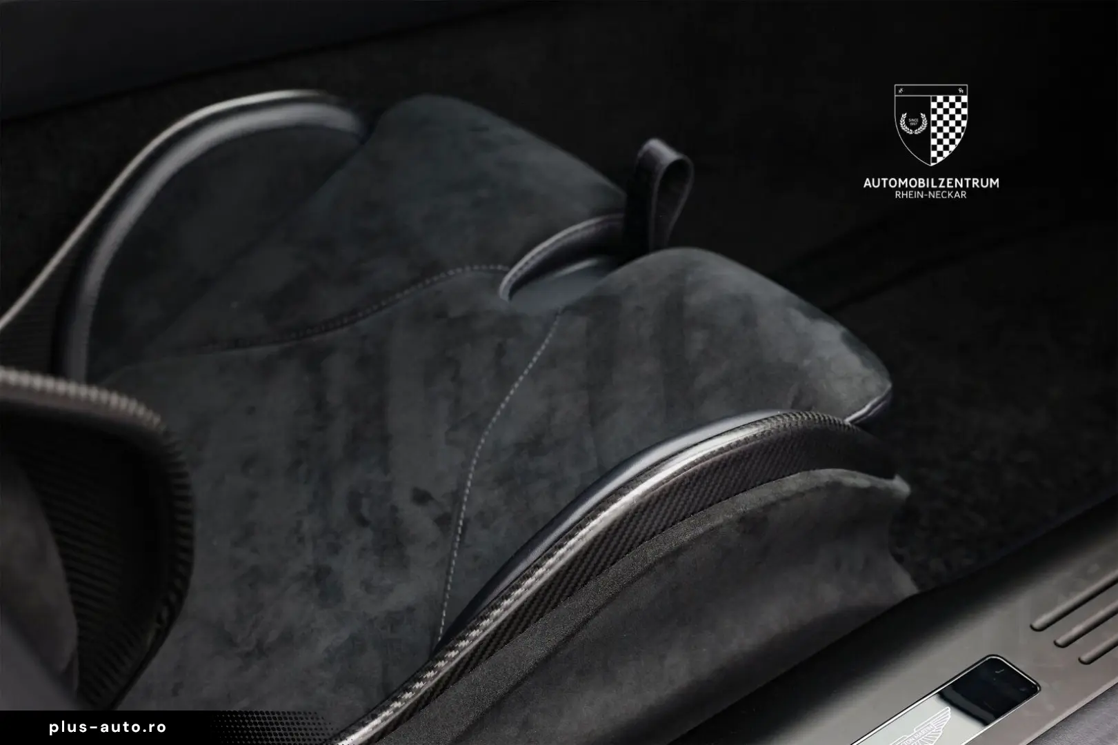 ASTON MARTIN DB12 Coupe FullCarbon Bowers&Wilkins Keramik