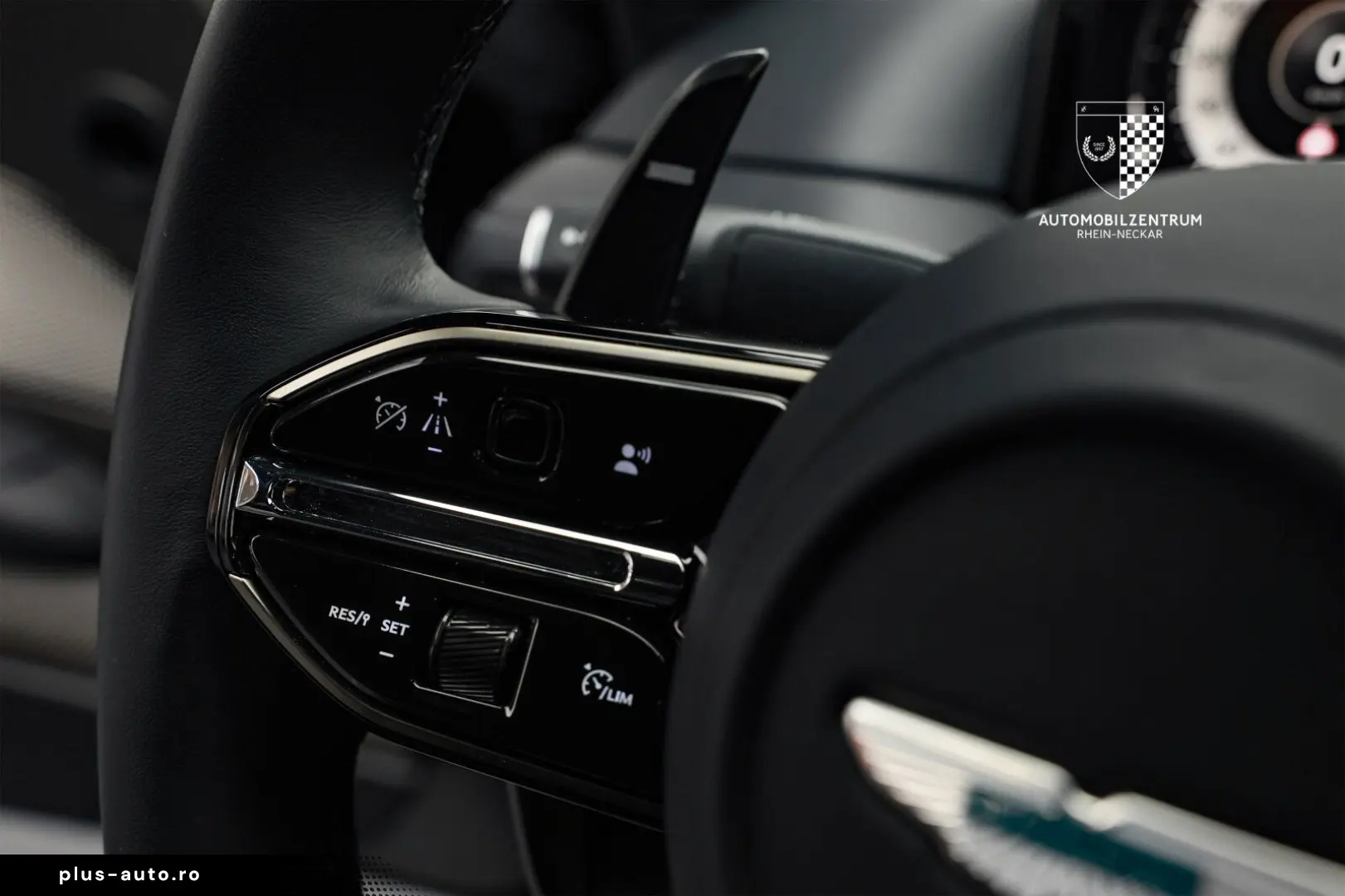 ASTON MARTIN DB12 Coupe FullCarbon Bowers&Wilkins Keramik