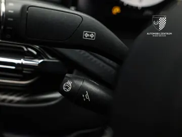 ASTON MARTIN DB12 Coupe FullCarbon Bowers&Wilkins Keramik
