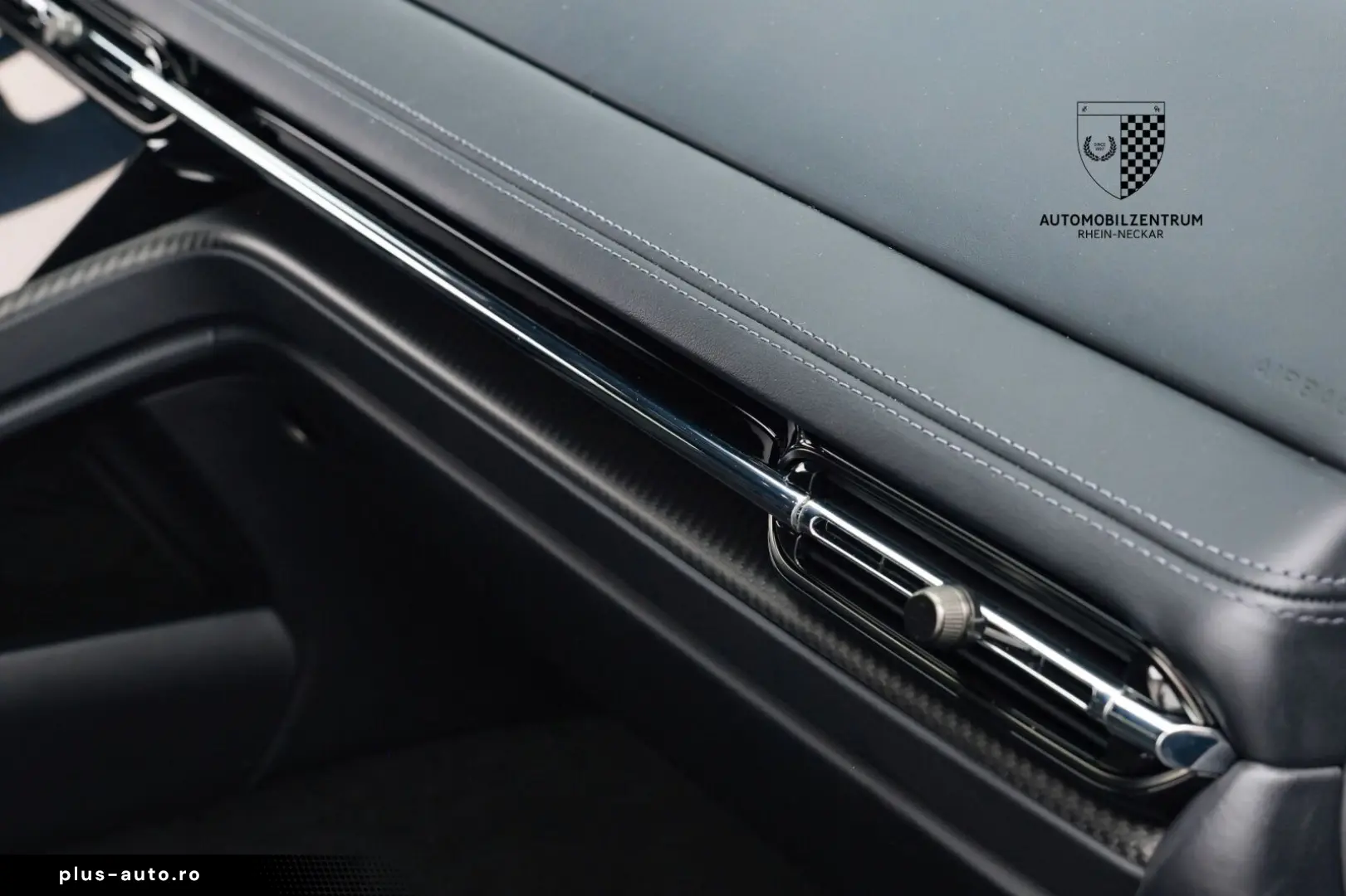 ASTON MARTIN DB12 Coupe FullCarbon Bowers&Wilkins Keramik