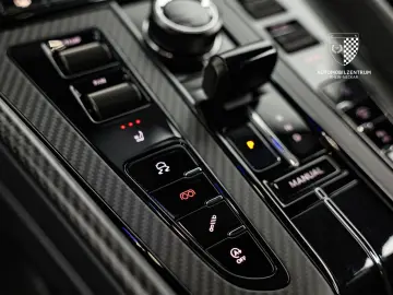 ASTON MARTIN DB12 Coupe FullCarbon Bowers&Wilkins Keramik